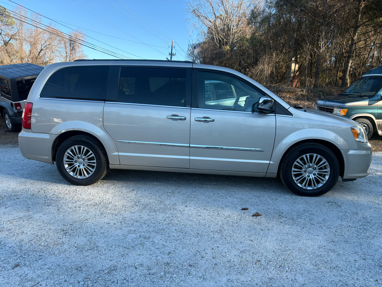 Chrysler Town & Country 4dr Wgn Touring-L 2013