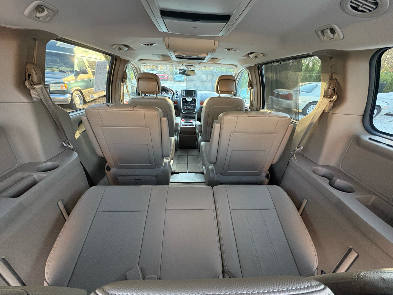 Chrysler Town & Country 4dr Wgn Touring-L 2013