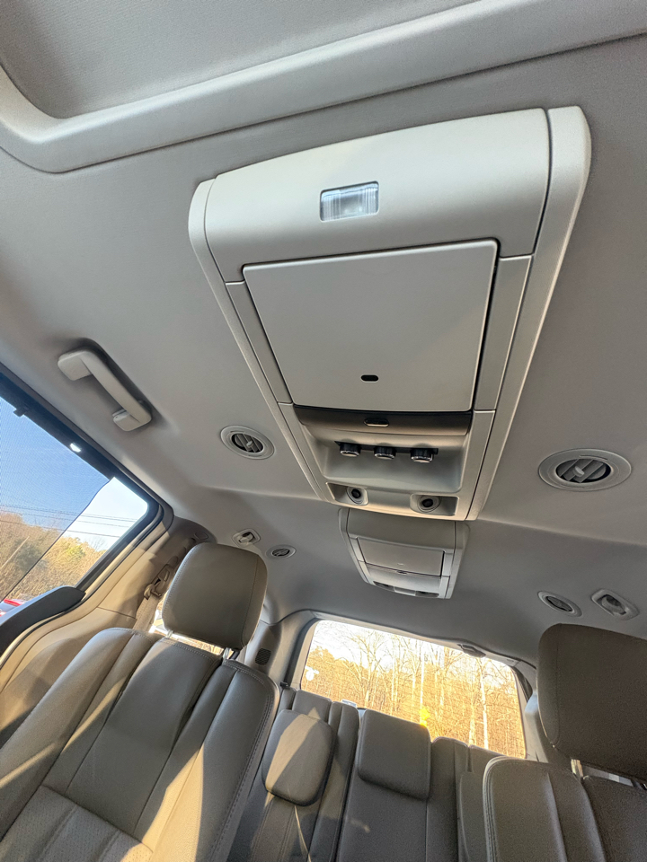 Chrysler Town & Country 4dr Wgn Touring-L 2013