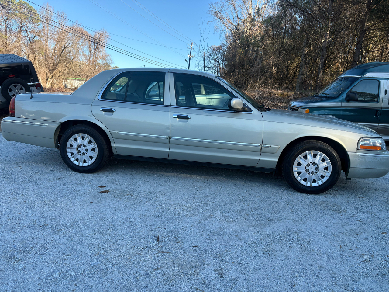 Mercury Grand Marquis 4dr Sdn GS 2005