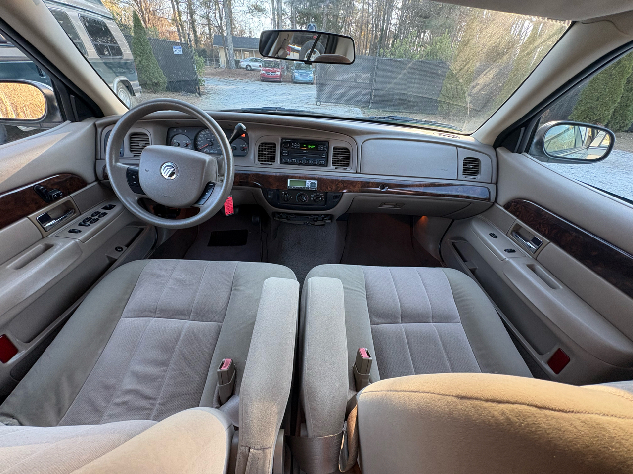 Mercury Grand Marquis 4dr Sdn GS 2005