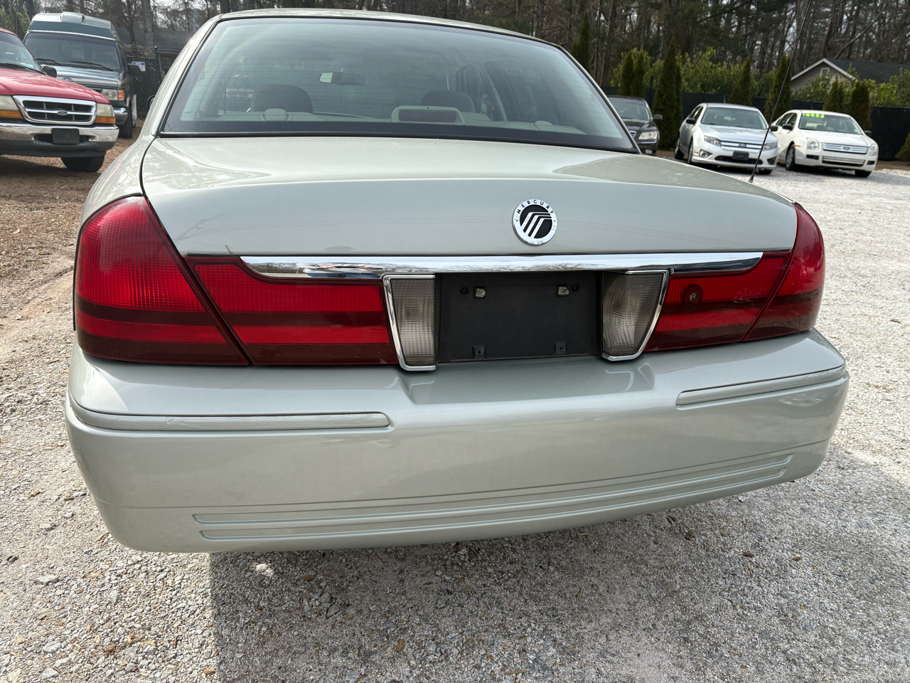 Mercury Grand Marquis 4dr Sdn GS 2005