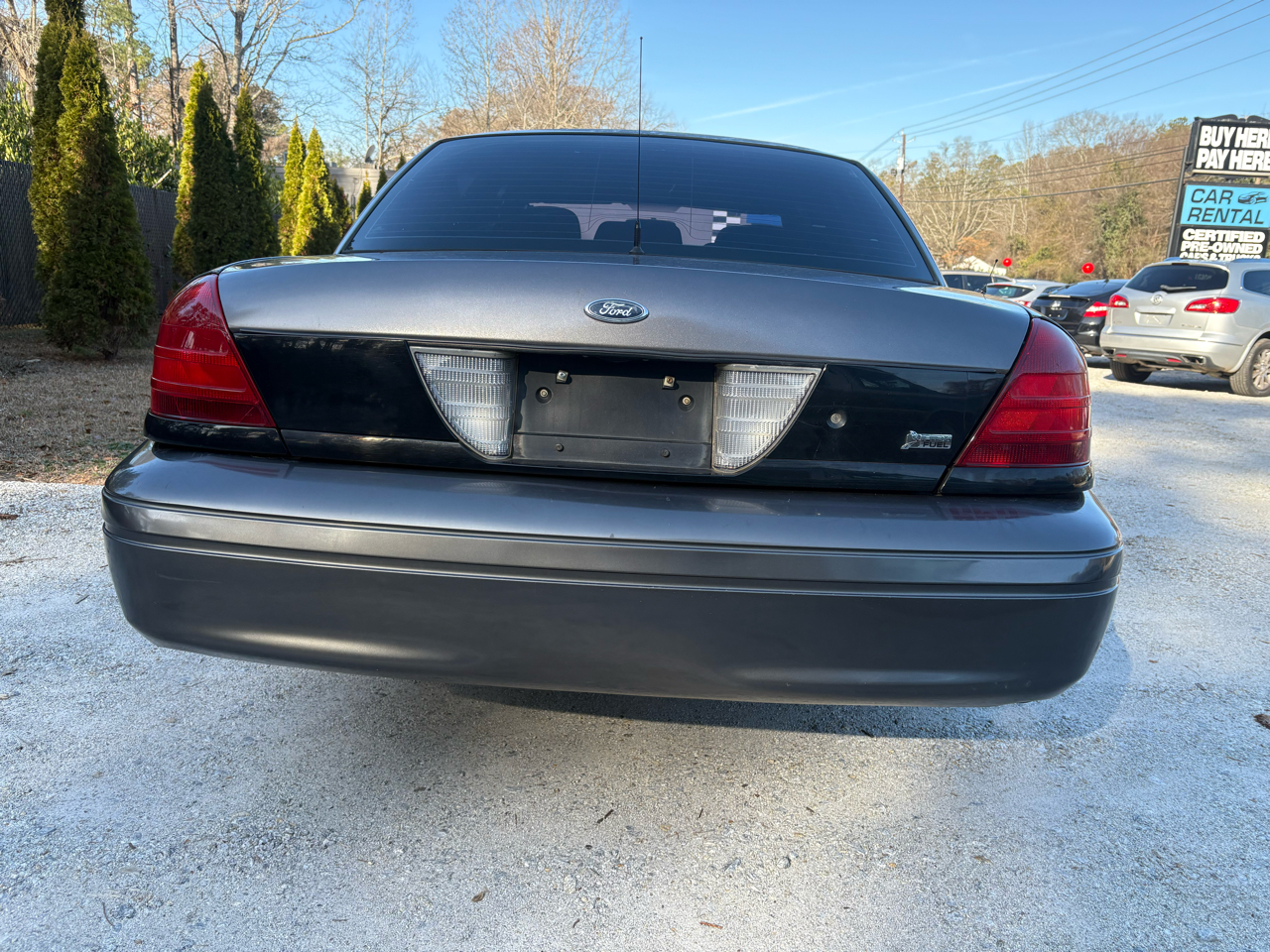 Ford Police Interceptor 4dr Sdn w/3.27 Axle 2011