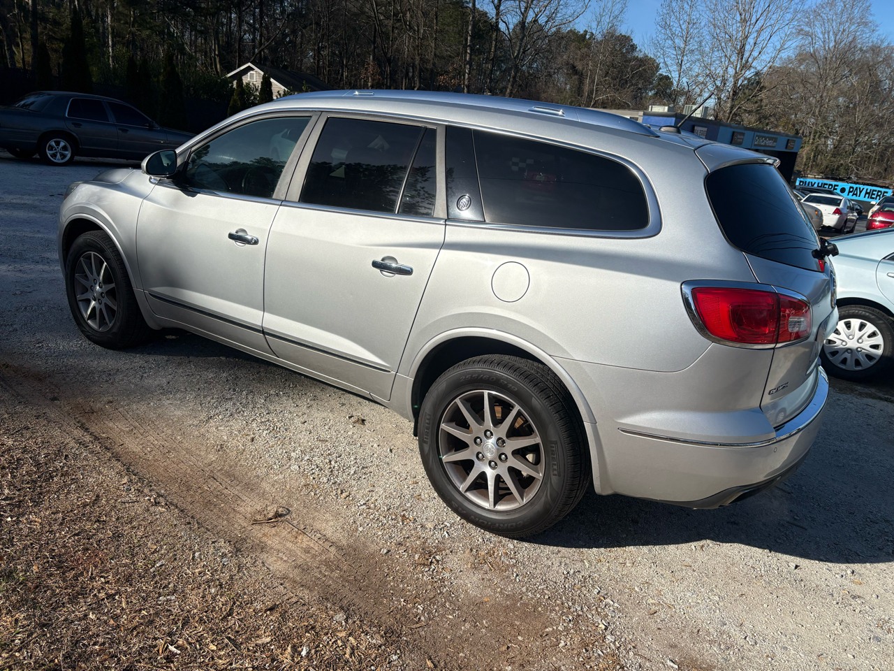Buick Enclave FWD 4dr Leather 2015