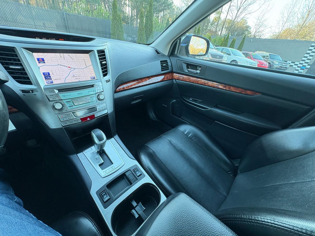 Subaru Legacy 4dr Sdn H4 Auto 2.5i Limited Moon/Nav 2010