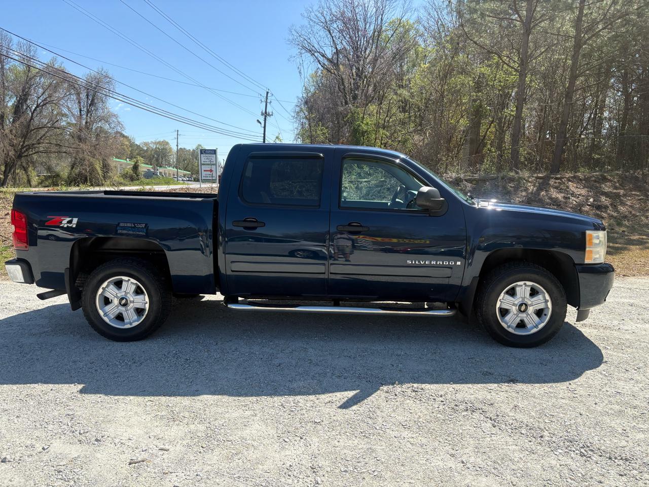 Chevrolet Silverado 1500 4WD Crew Cab 143.5" LT w/2LT 2007