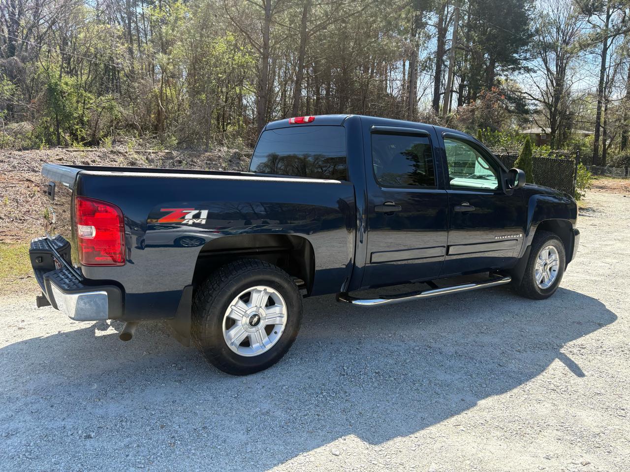 Chevrolet Silverado 1500 4WD Crew Cab 143.5" LT w/2LT 2007