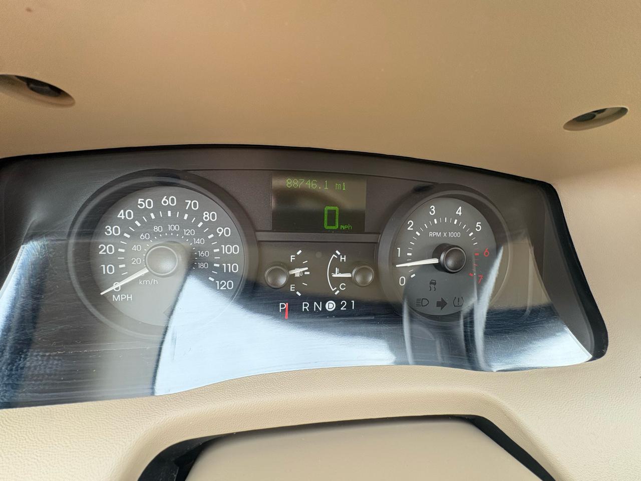 Mercury Grand Marquis 4dr Sdn LS Premium 2006