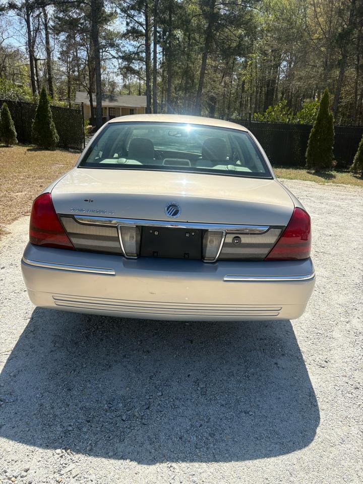 Mercury Grand Marquis 4dr Sdn LS 2009