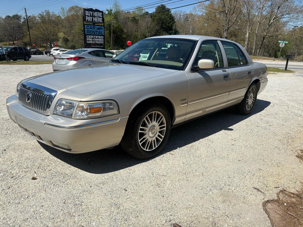 Mercury Grand Marquis 4dr Sdn LS 2009
