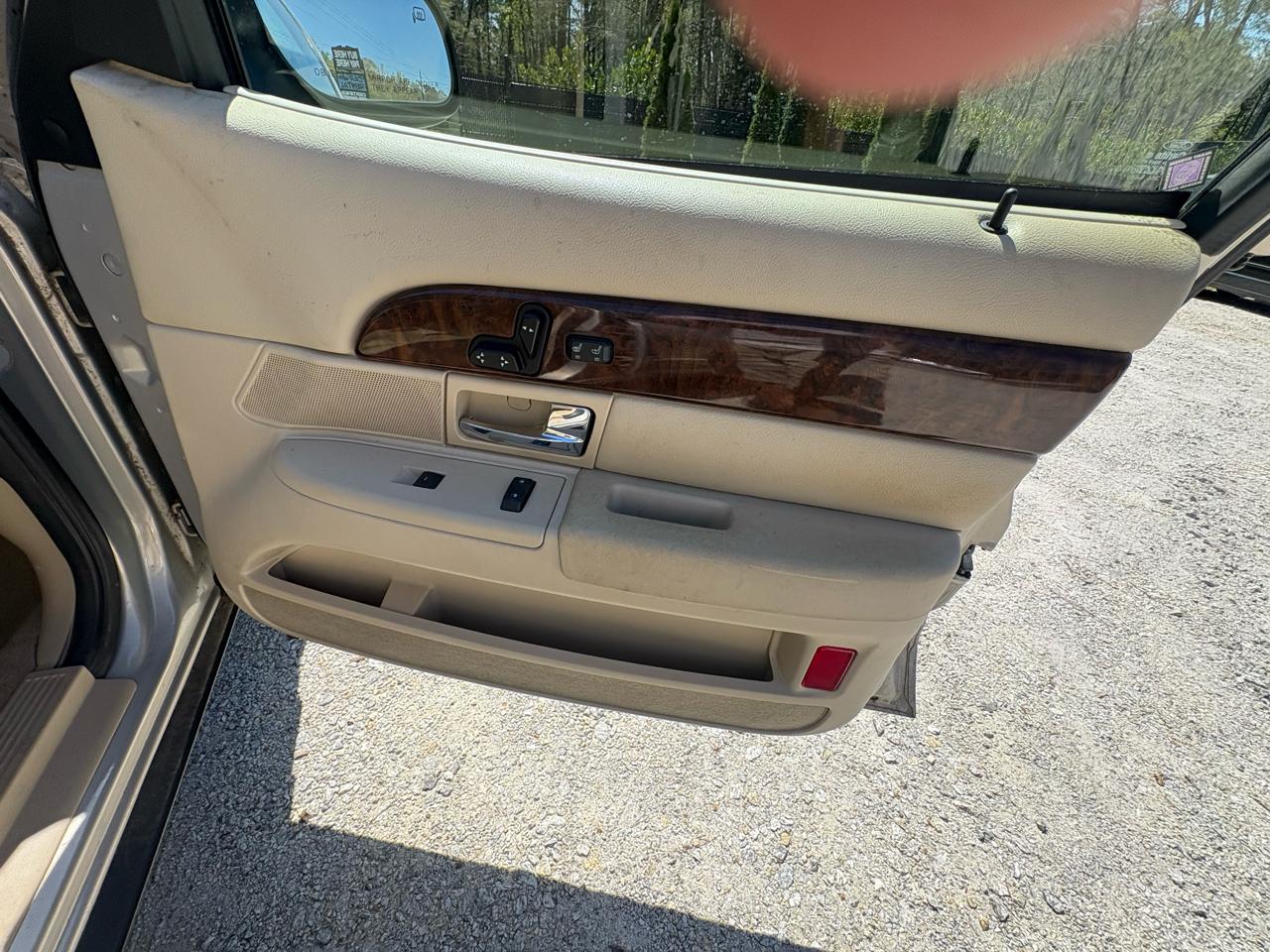 Mercury Grand Marquis 4dr Sdn LS 2009