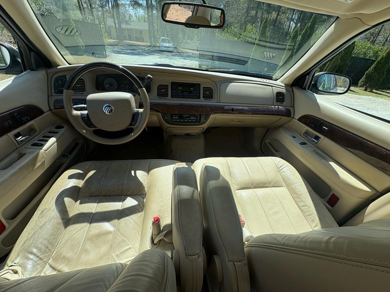 Mercury Grand Marquis 4dr Sdn LS 2009