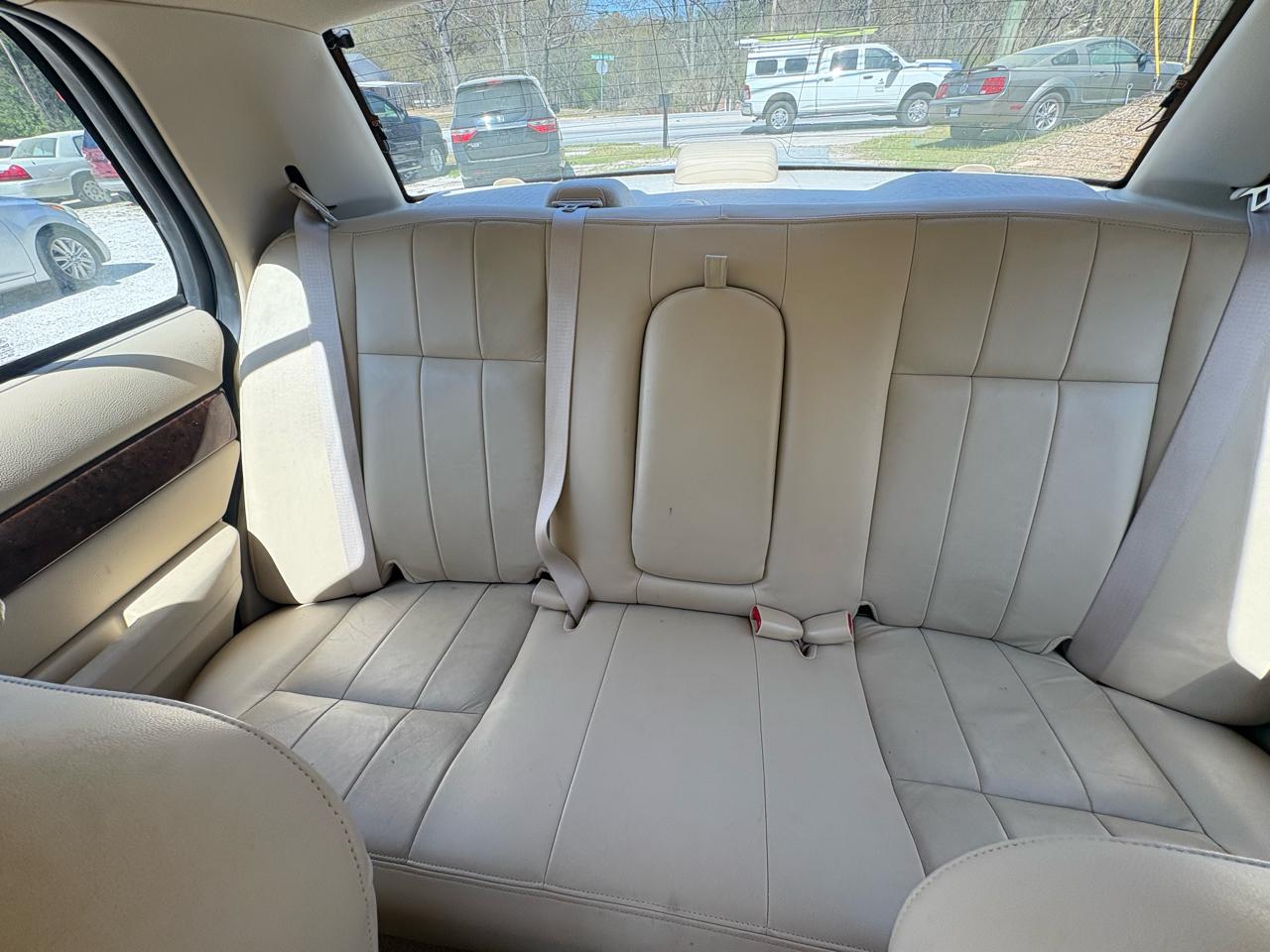 Mercury Grand Marquis 4dr Sdn LS 2009