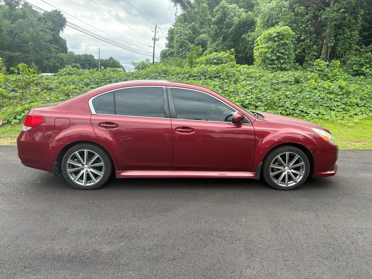 Subaru Legacy 4dr Sdn H4 Auto 2.5i Sport 2013