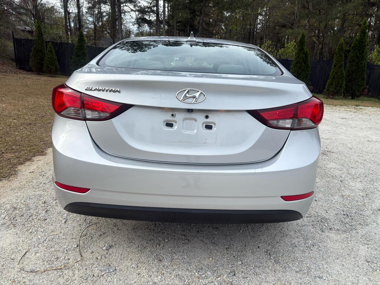 Hyundai Elantra 4dr Sdn Auto SE 2015
