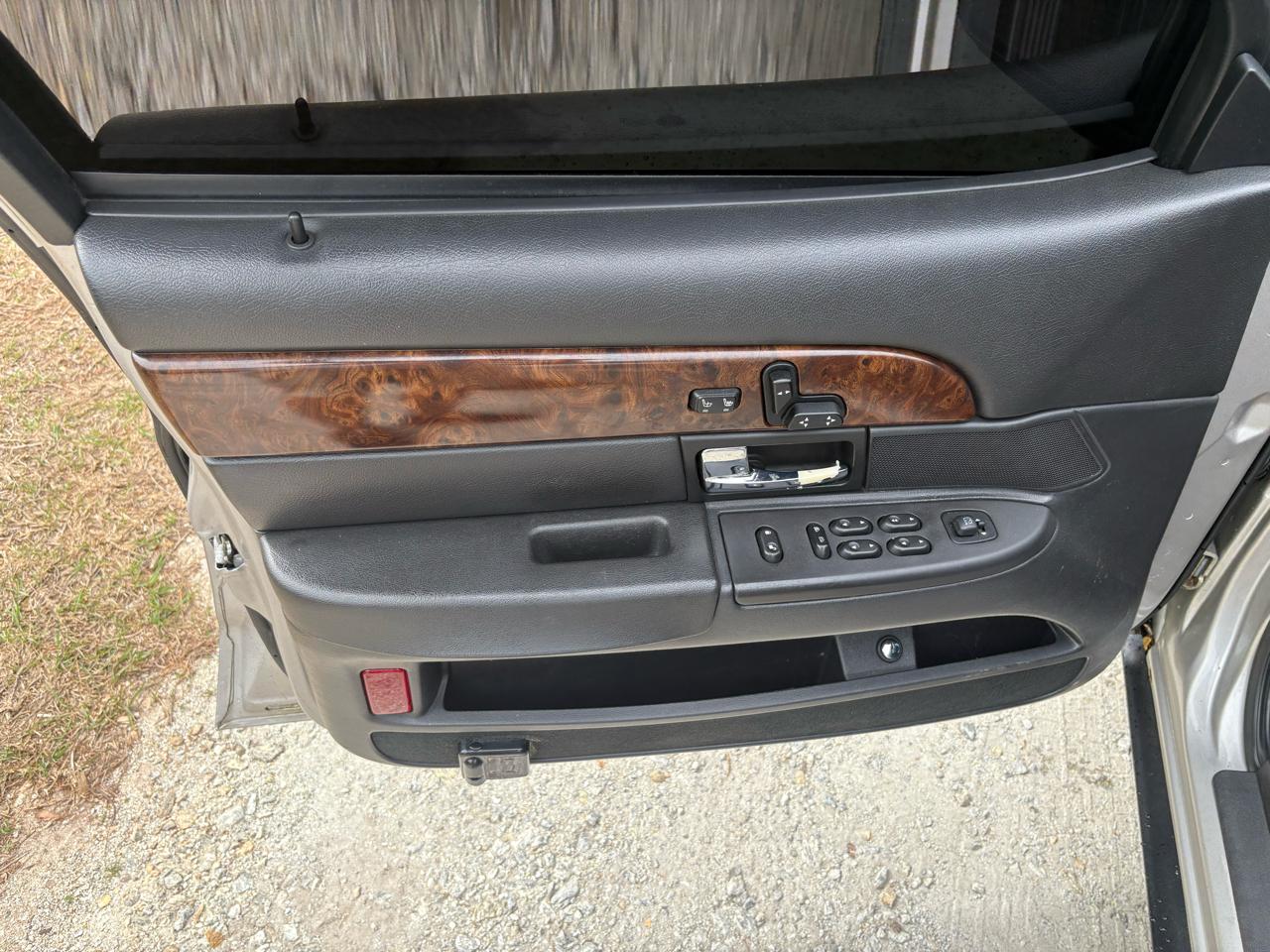 Mercury Grand Marquis 4dr Sdn LS Premium 2006