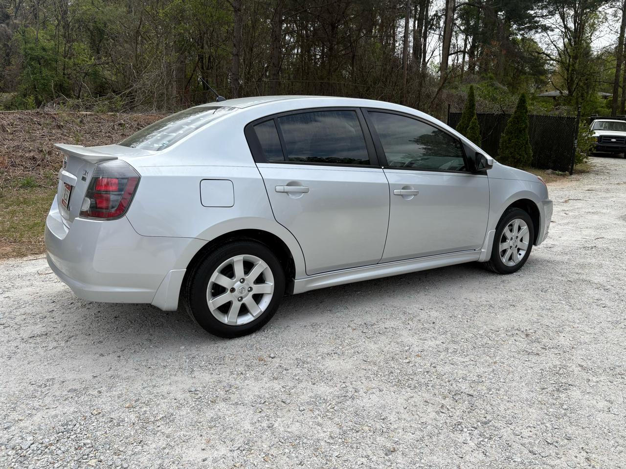 Nissan Sentra 4dr Sdn I4 CVT 2.0 SR FE+ 2009