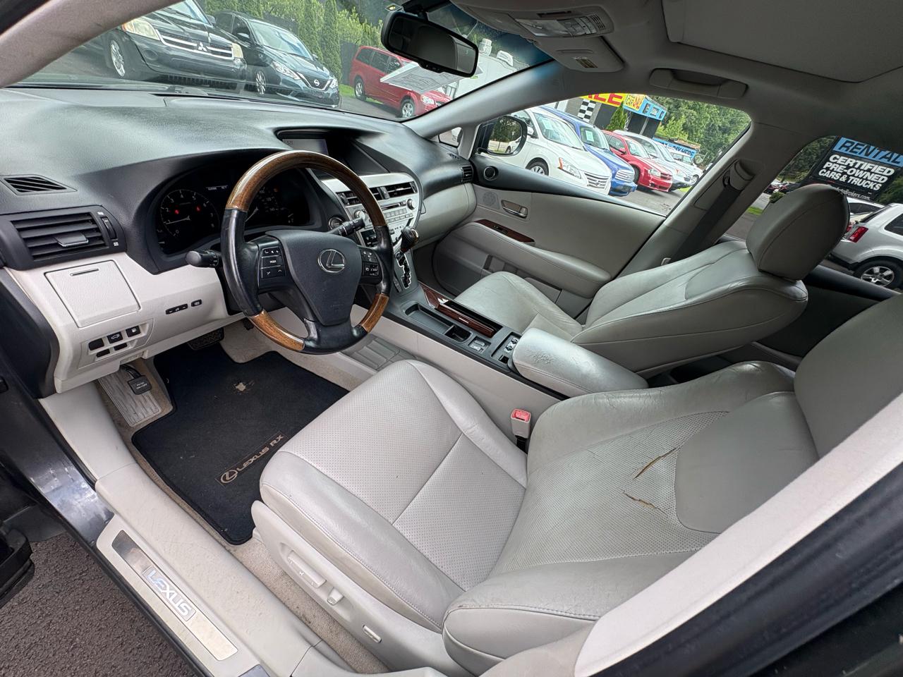 Lexus RX 350 FWD 4dr 2010