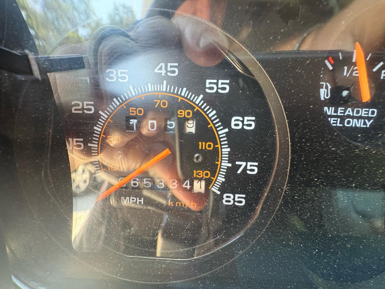 Chevrolet Chevy Van G20 110" WB 1995