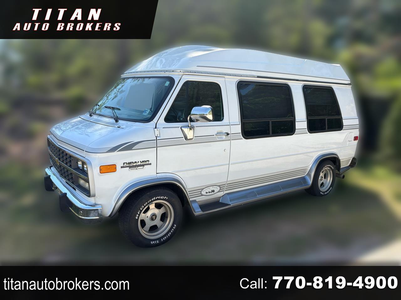 Chevrolet Chevy Van G20 110" WB 1995