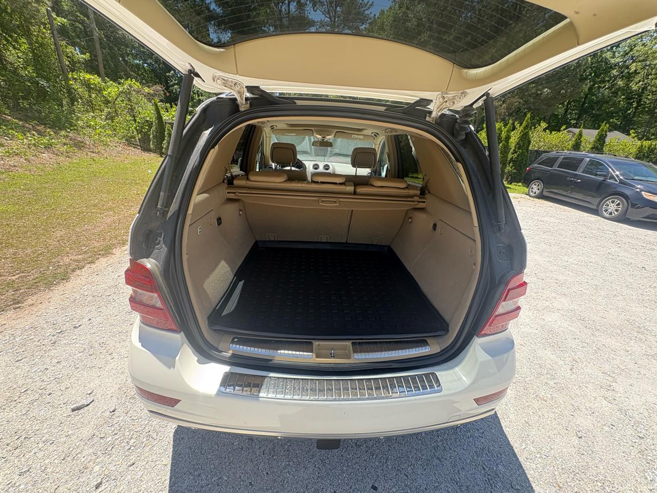 Mercedes-Benz M-Class RWD 4dr ML 350 2011