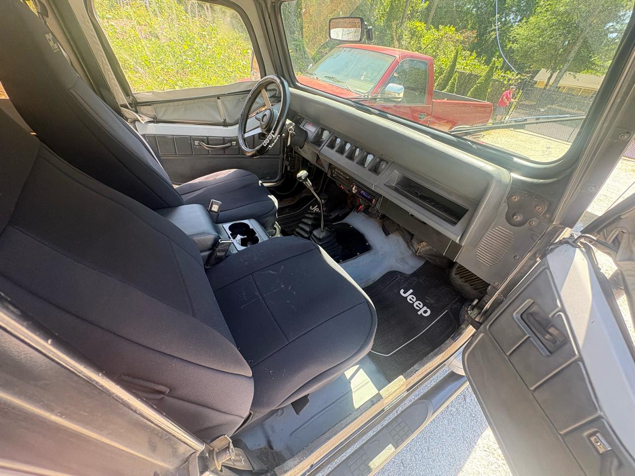 Jeep Wrangler 2dr "S" 1993