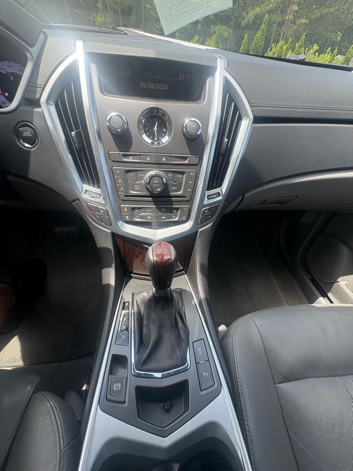 Cadillac SRX FWD 4dr Luxury Collection 2010