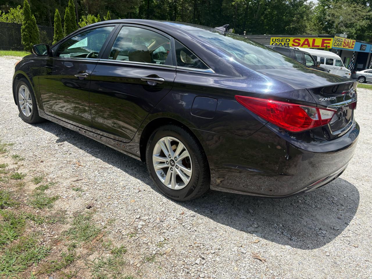 Hyundai Sonata 4dr Sdn 2.4L Auto GLS 2011