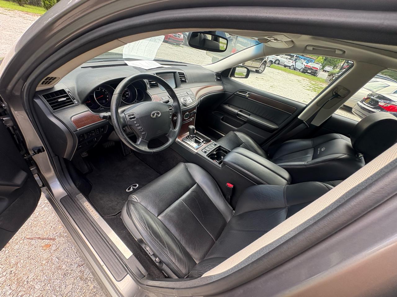 Infiniti M35 4dr Sdn AWD 2010