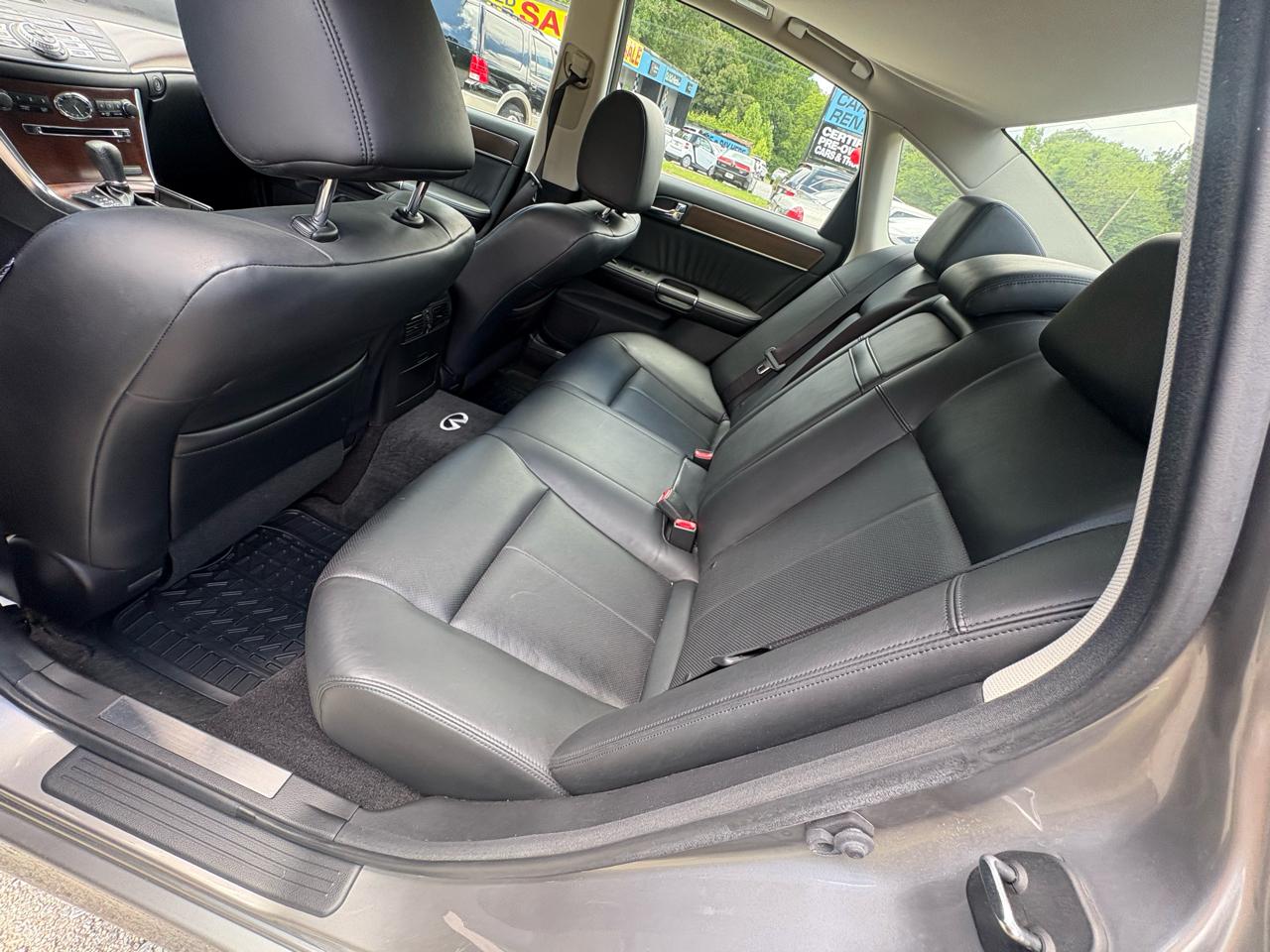 Infiniti M35 4dr Sdn AWD 2010