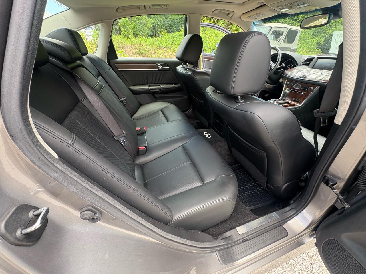 Infiniti M35 4dr Sdn AWD 2010