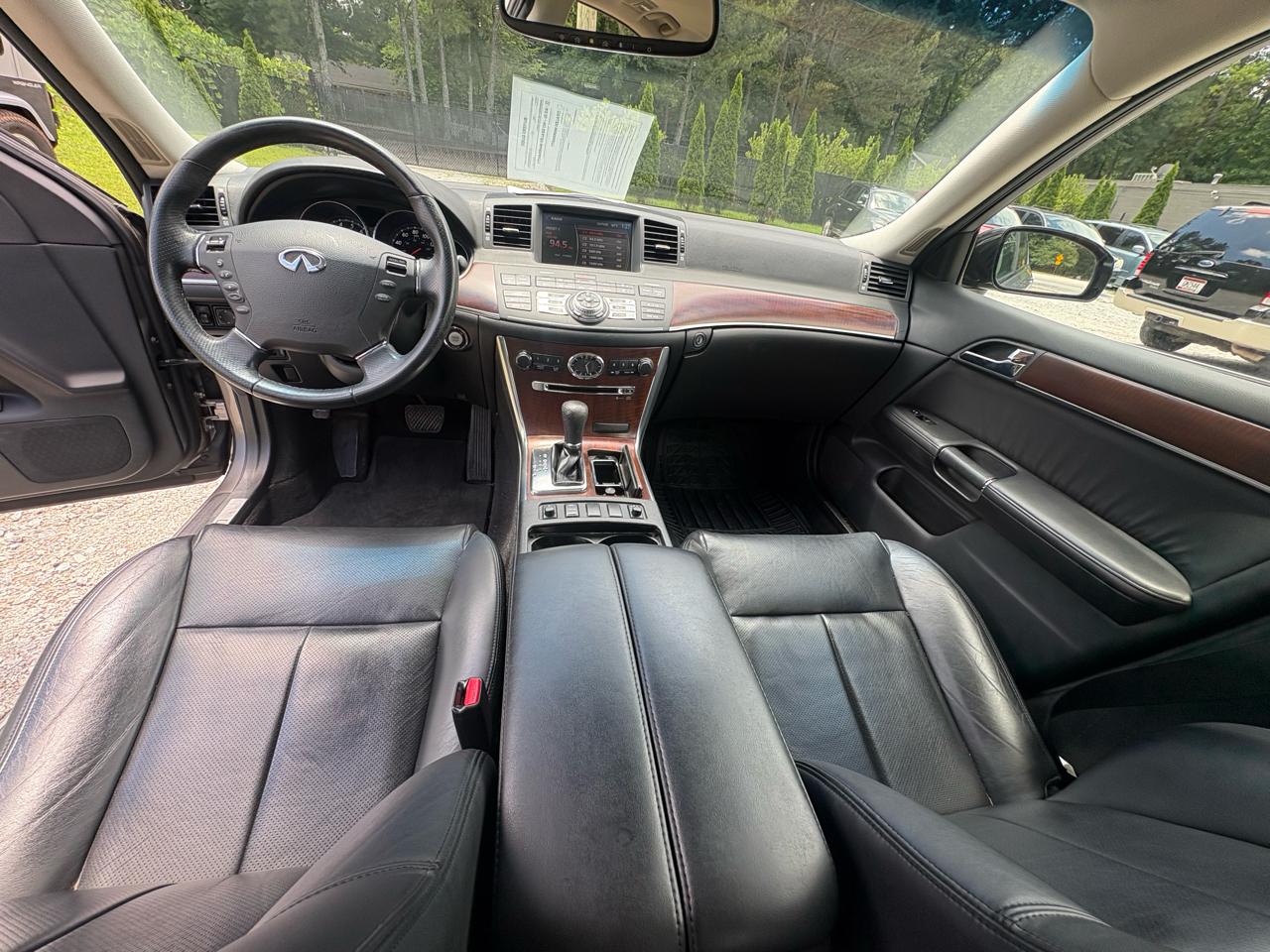 Infiniti M35 4dr Sdn AWD 2010
