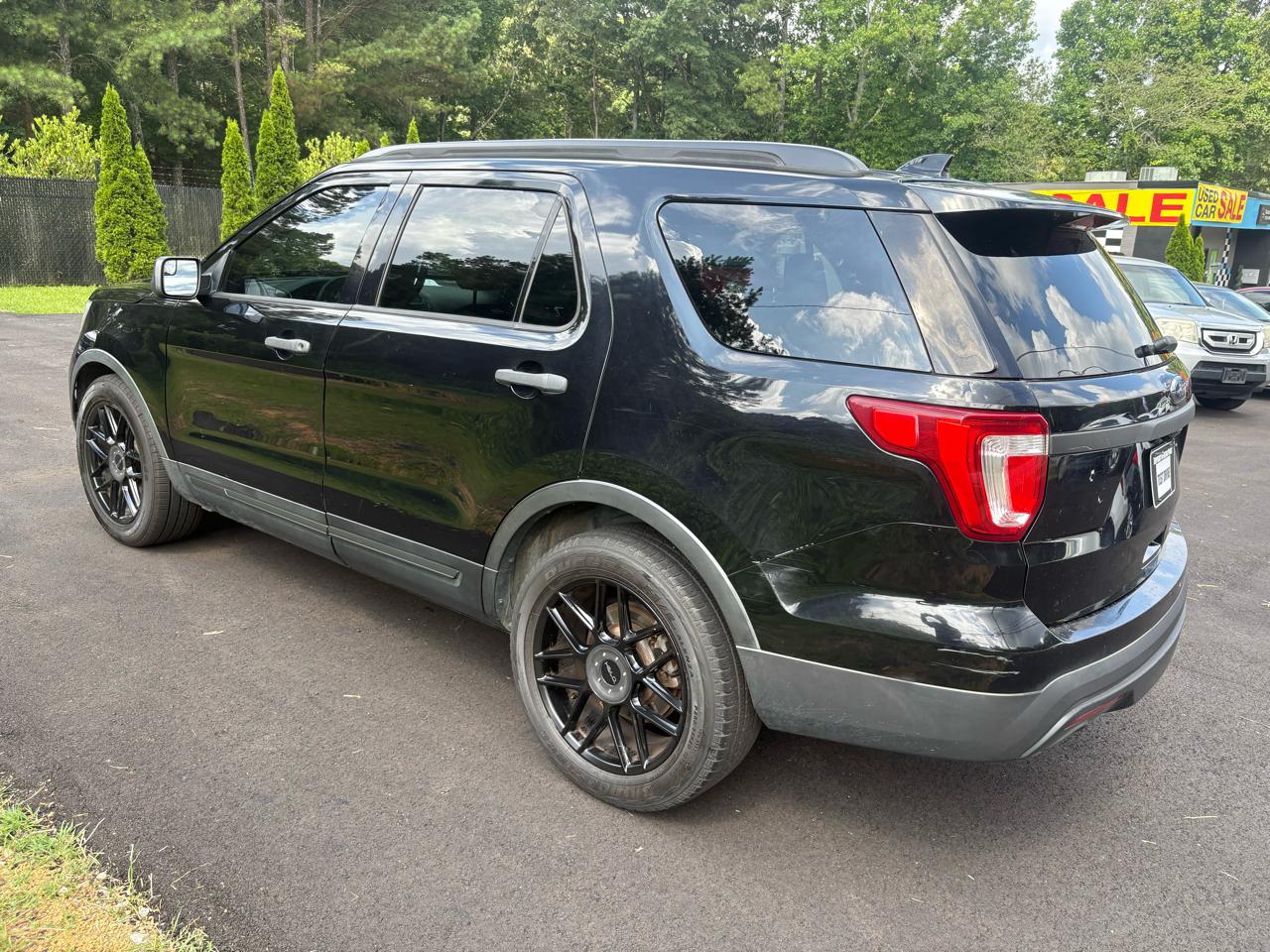 Ford Explorer Base FWD 2017