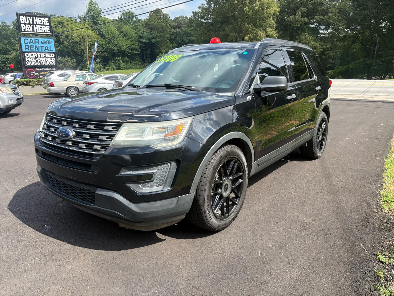Ford Explorer Base FWD 2017