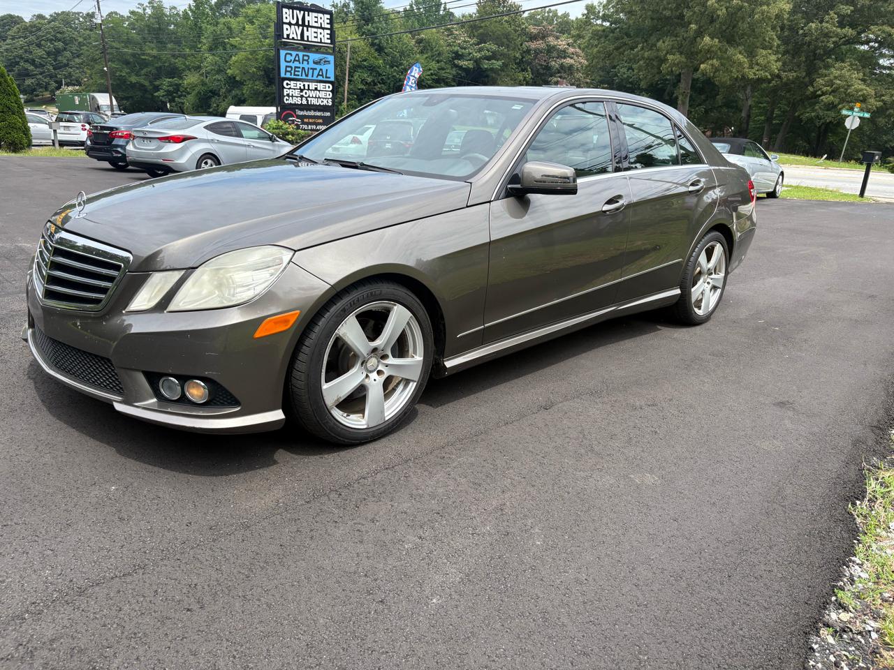 Mercedes-Benz E-Class 4dr Sdn E 350 Luxury RWD 2010