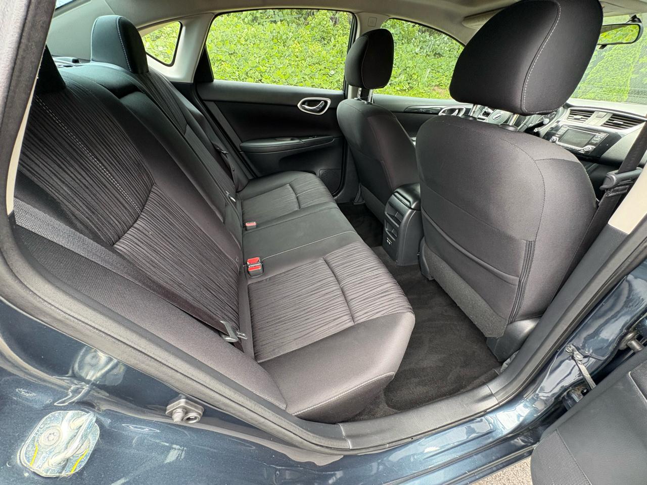 Nissan Sentra SV CVT 2017