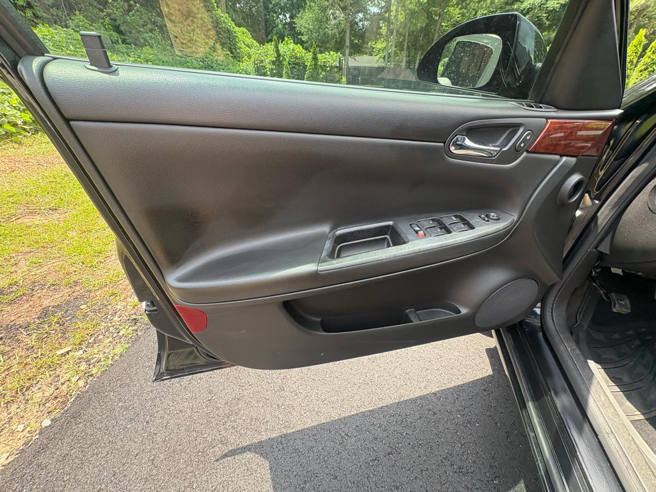 Chevrolet Impala 4dr Sdn 3.5L LT 2008