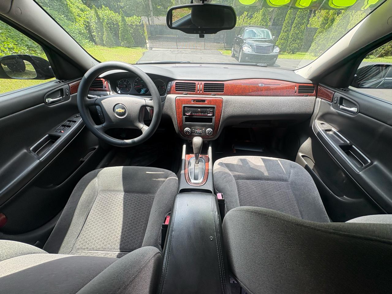 Chevrolet Impala 4dr Sdn 3.5L LT 2008