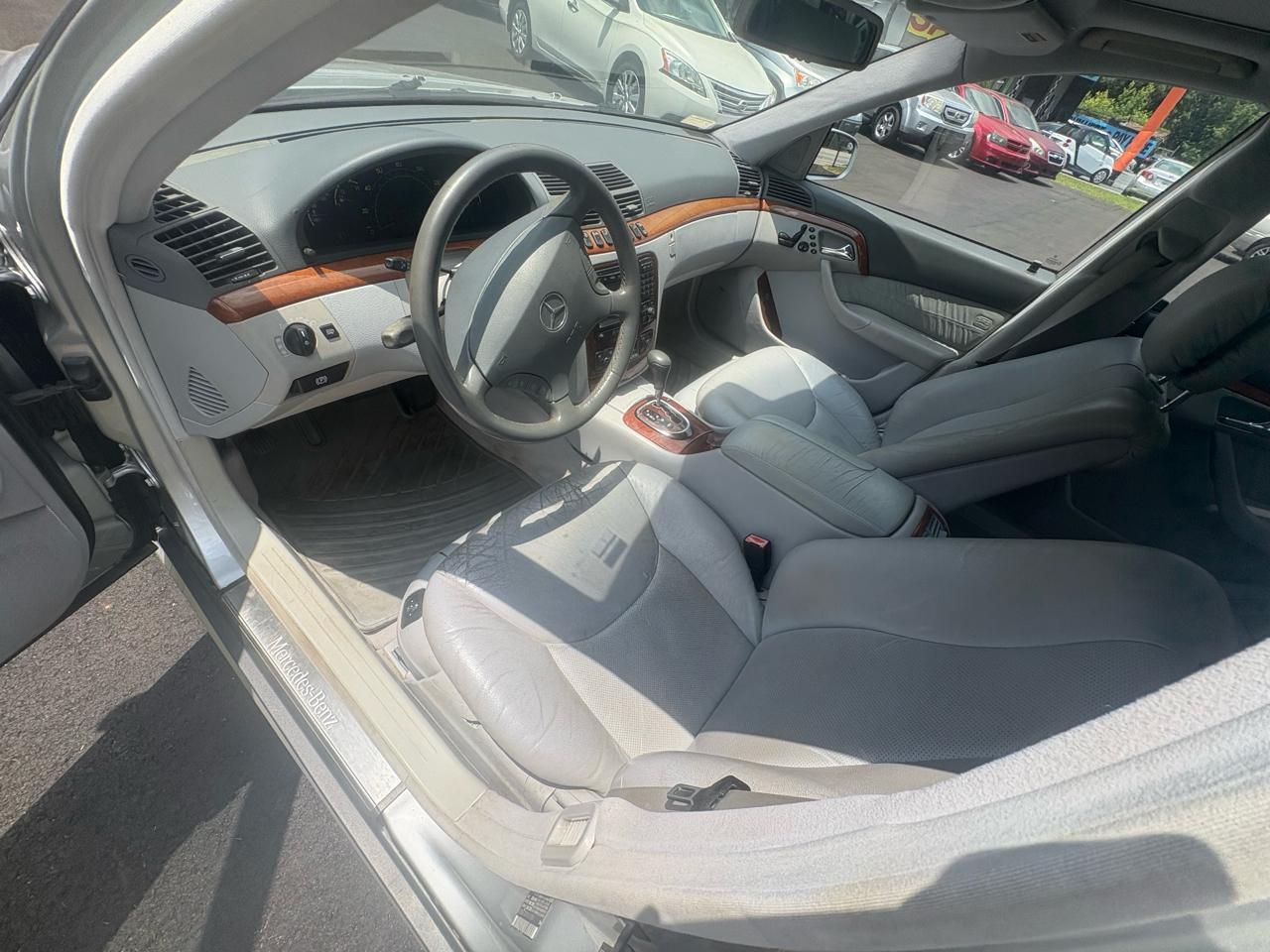 Mercedes-Benz S-Class 4dr Sdn 4.3L 2001