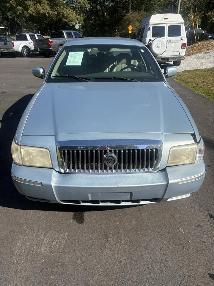 Mercury Grand Marquis 4dr Sdn LS 2008