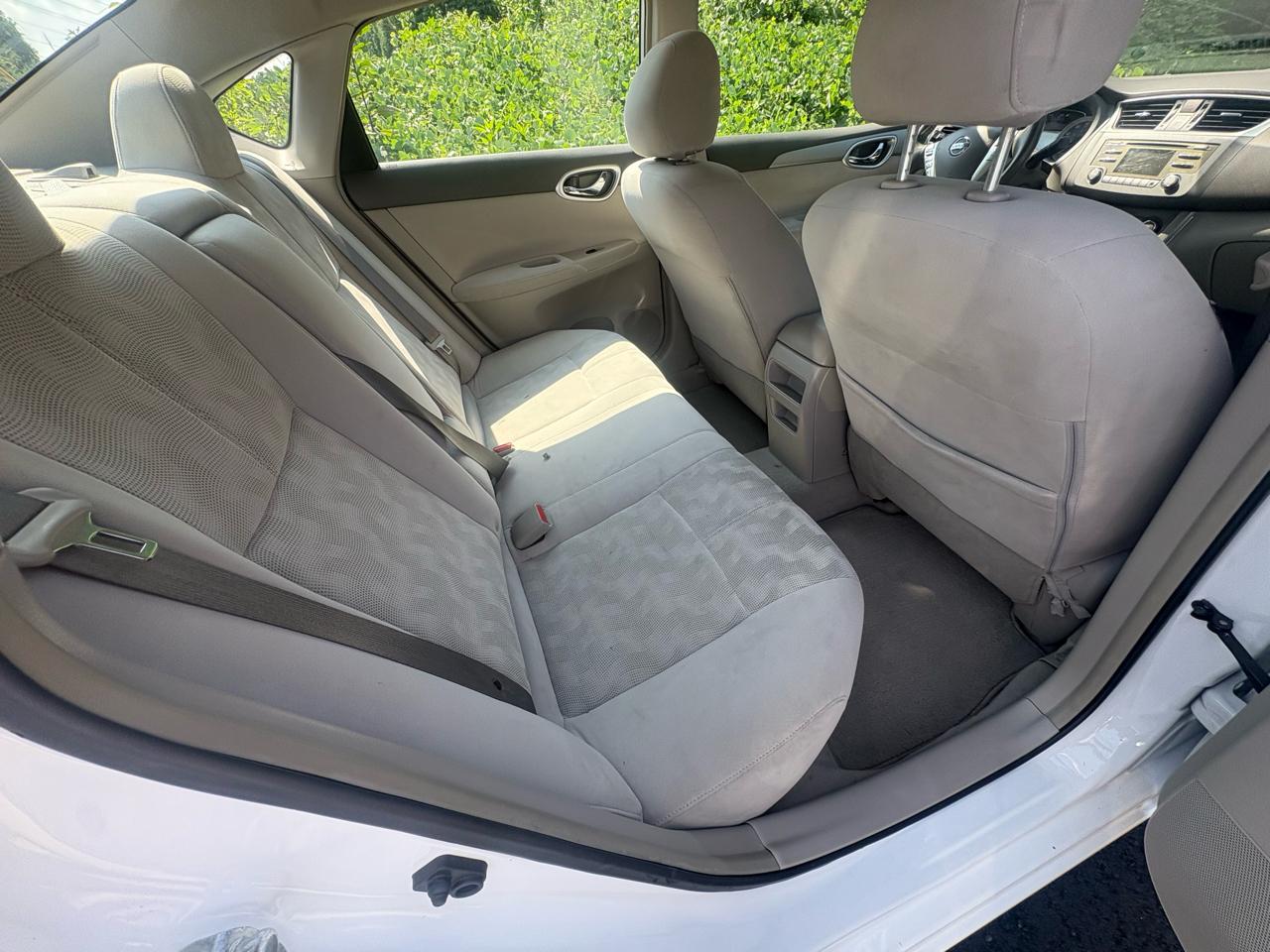 Nissan Sentra 4dr Sdn I4 CVT SV 2013