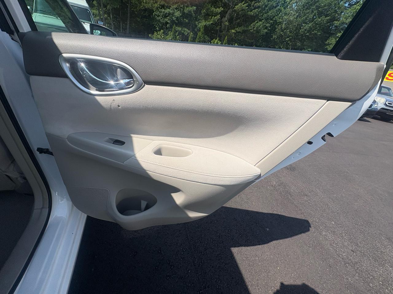 Nissan Sentra 4dr Sdn I4 CVT SV 2013