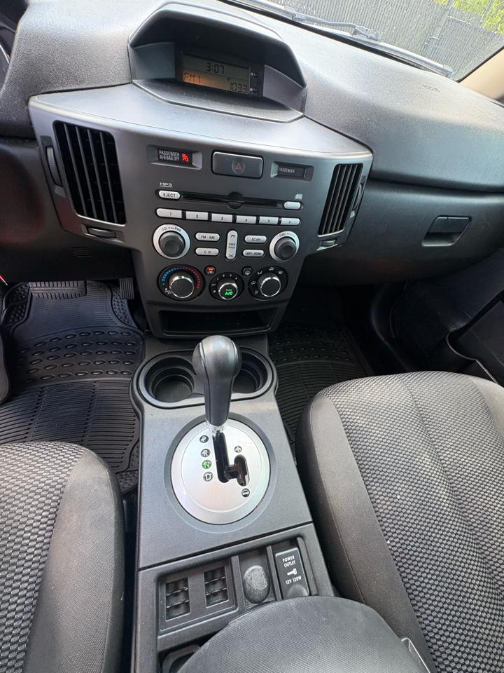 Mitsubishi Endeavor FWD 4dr LS 2008
