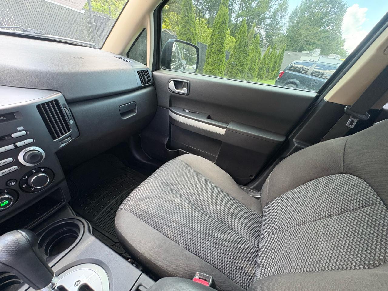 Mitsubishi Endeavor FWD 4dr LS 2008