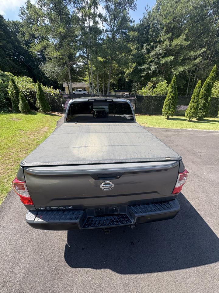 Nissan Titan 4x2 Crew Cab S 2017