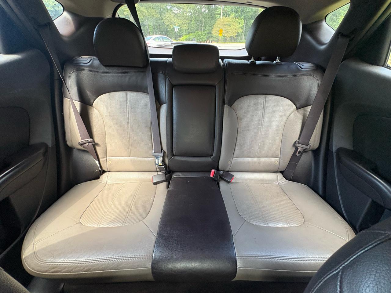 Hyundai Tucson FWD 4dr Auto Limited 2012