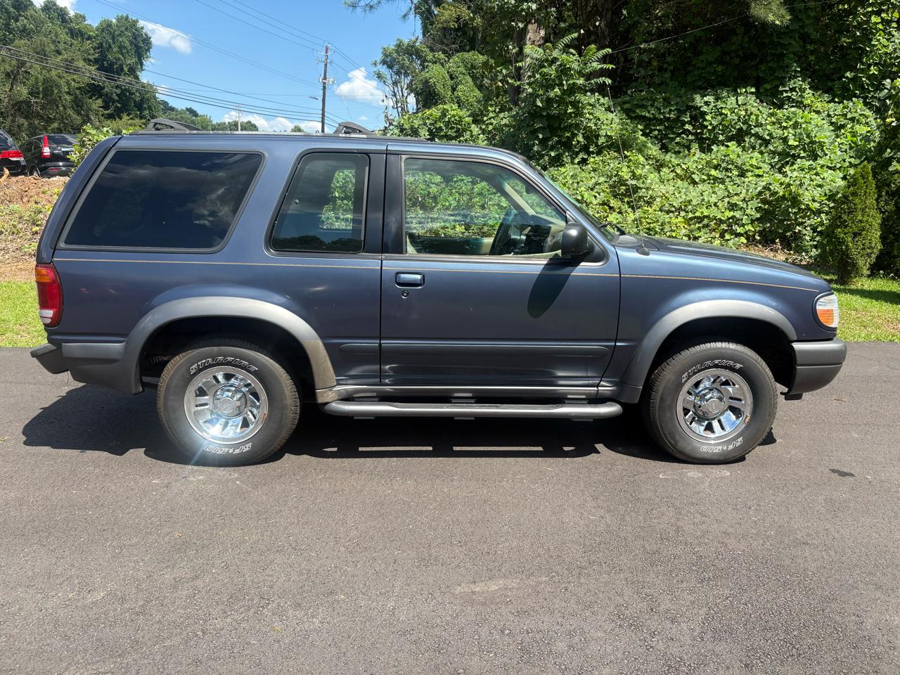 Ford Explorer 2dr 102" WB Sport 2000