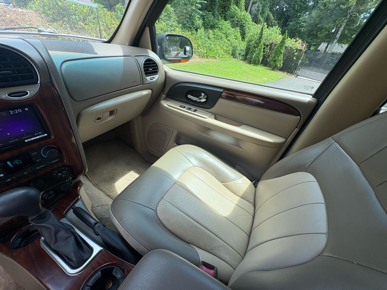GMC Envoy 4dr 2WD SLT 2004
