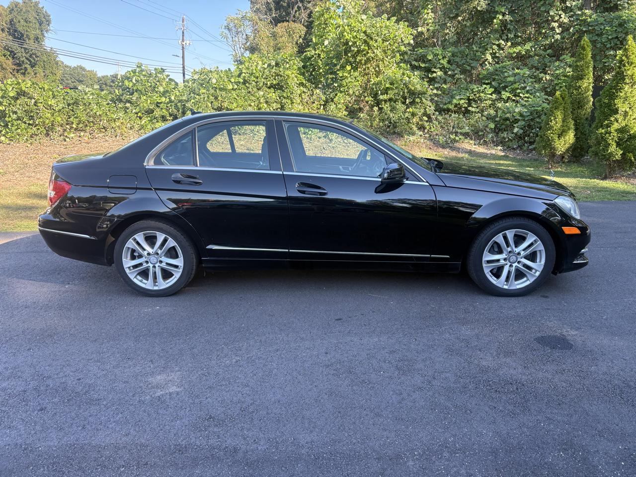 Mercedes-Benz C-Class 4dr Sdn C 300 Sport 4MATIC 2014