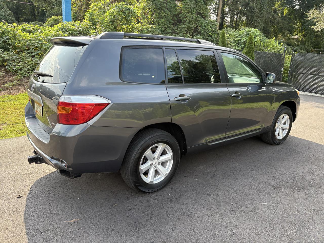 Toyota Highlander 4WD 4dr V6 SE (Natl) 2010